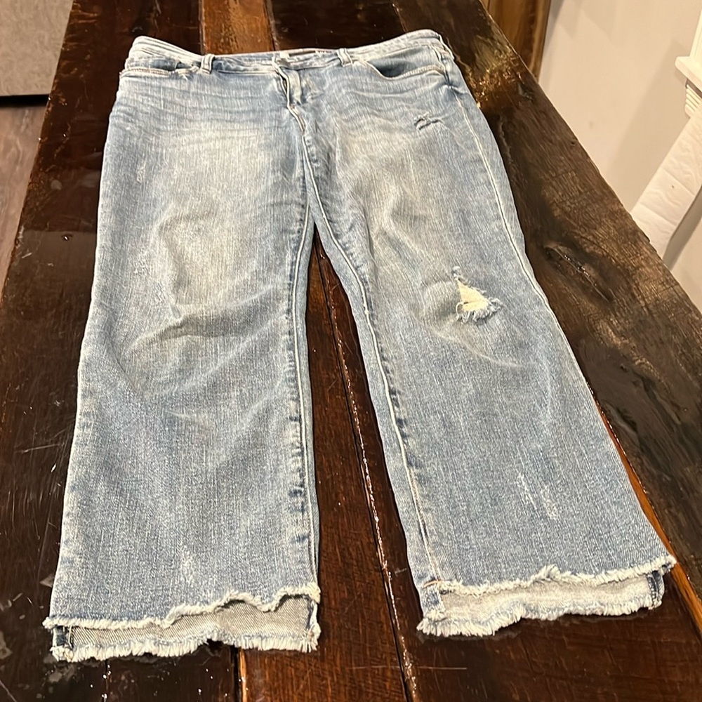 KUT jeans Reese ankle straight leg size 8